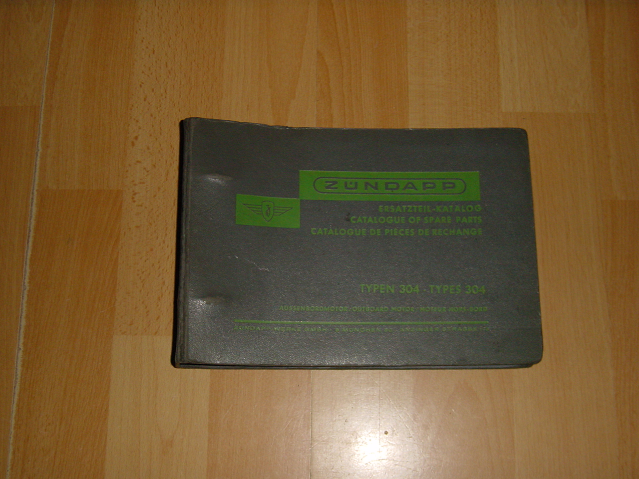 Parts Catalog 304 Outboard motor Green book 07-1970