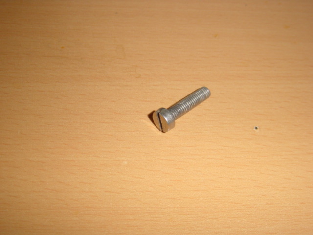 Cylinder bolt 5x20mm (Used)