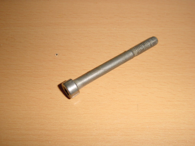 Cylinder bolt 6x60mm (Used)