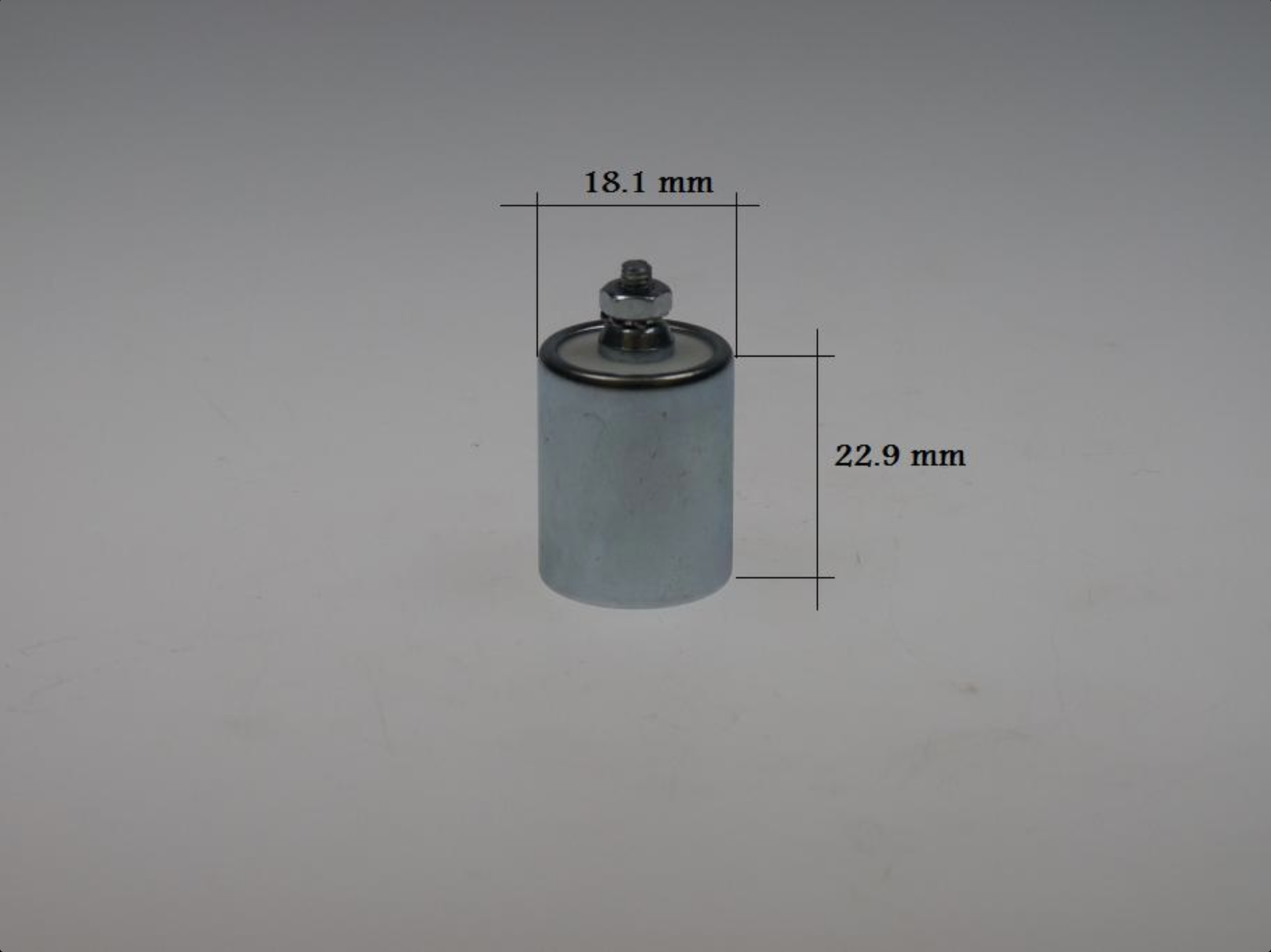 Condensator Bosch met schroef,  klein model
