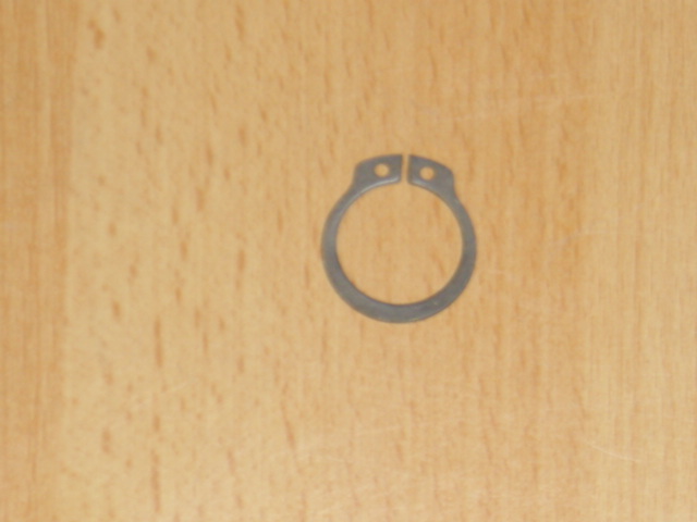 Retaining ring 17 x 1,5 (Used)