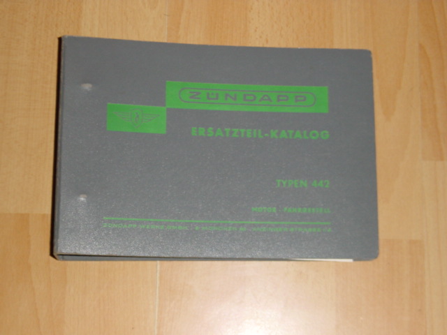 Onderdelen catalogus 442 Groene ordner 1969-10