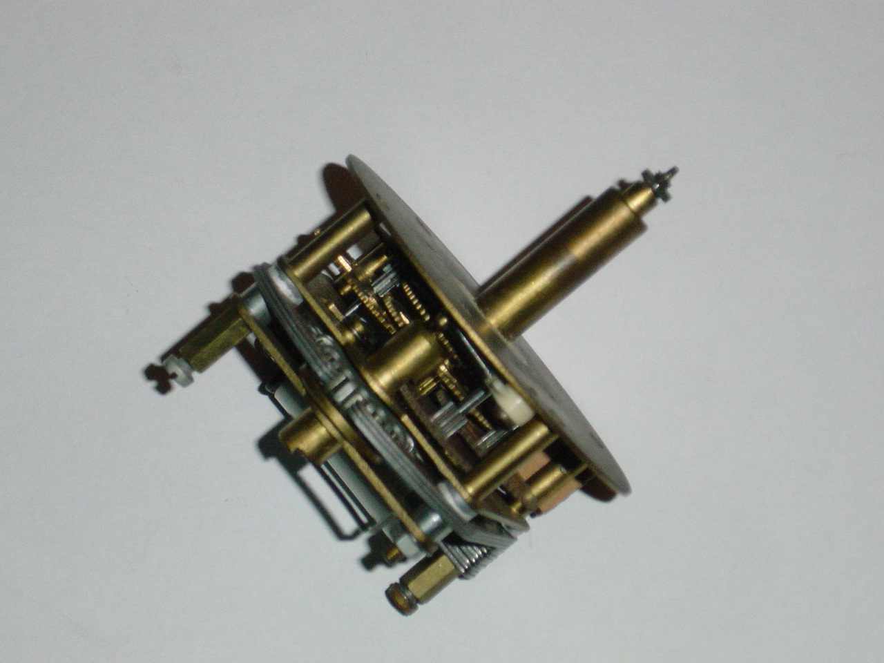 Movement 220/120V Green Clock