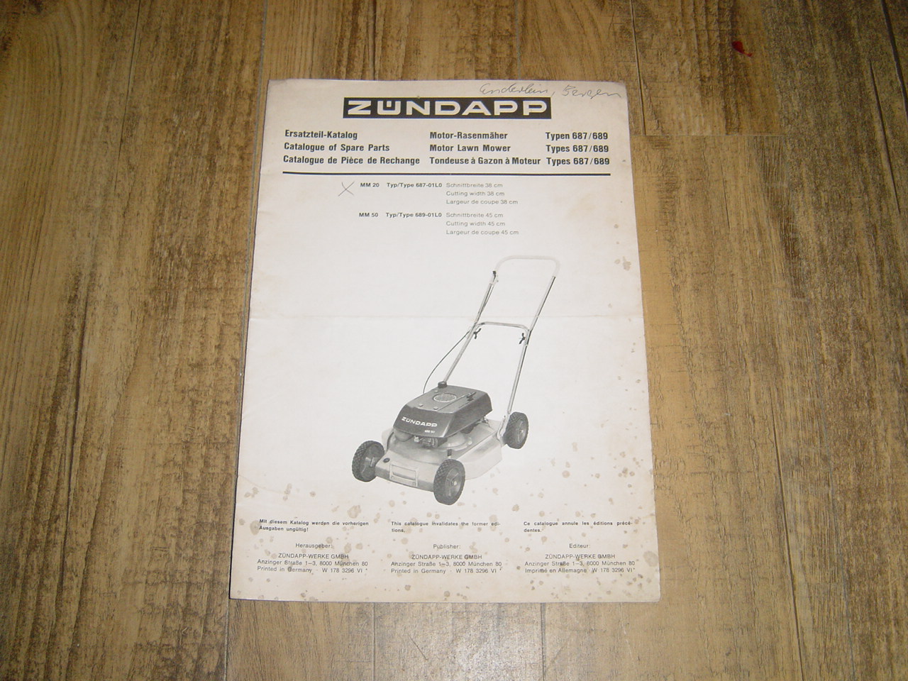 Parts Catalog 687/689 Motor lawn mower 1978-01