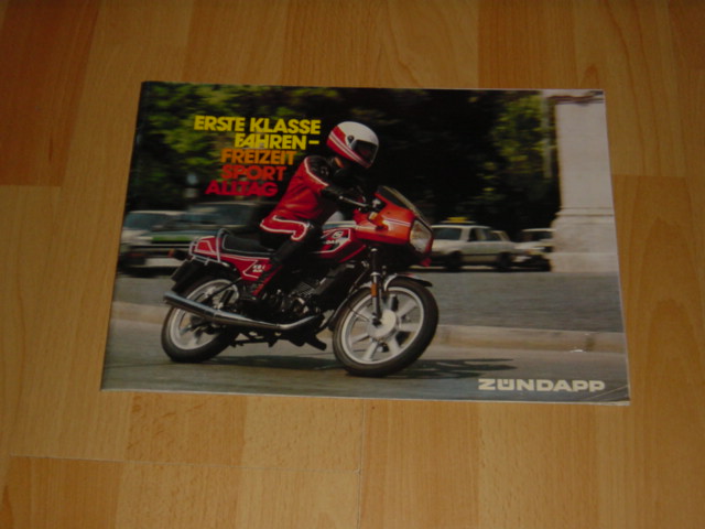 Promotional brochure D - Erste klasse Fahren Freizeit sport Allt