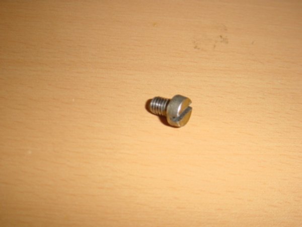 Cilinderschroef 6x8mm (Gebruikt)