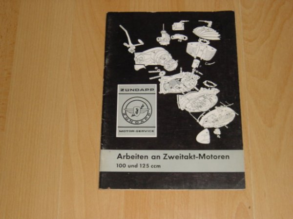 Arbeiten am Zweitaktmotor für Motoren 100 und 125 ccm 01-1970