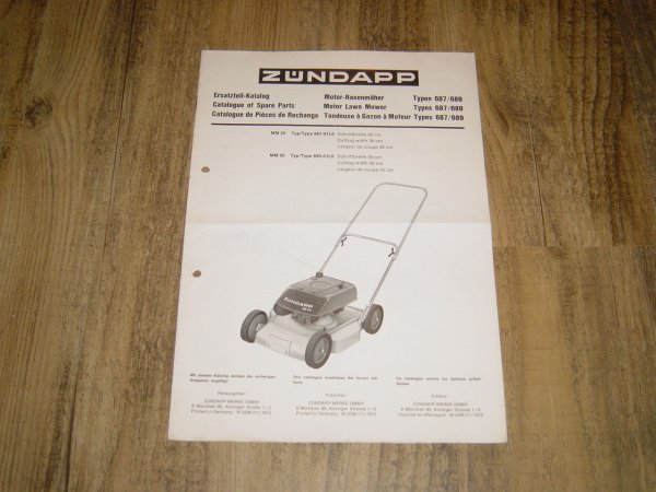 Onderdelen catalogus 687/689 grasmaaier 1975-01