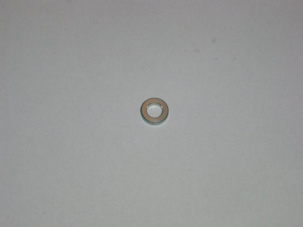 Ring 9 x 16 x 4