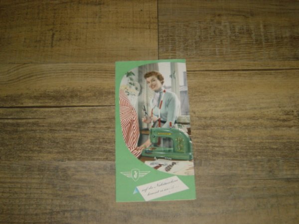 Reklame folder F - Tout dépend de la machine á coudre