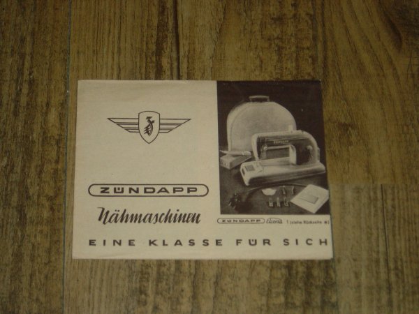 Reklame folder D - Nähmachinen Nähmaschinen EINE KLASSE Für SICH