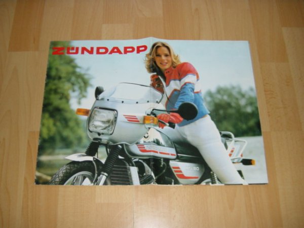 Reklame folder D - 1981 A3 formaat