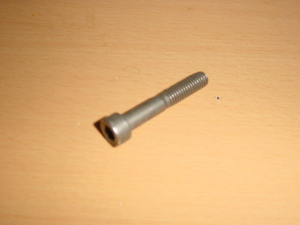 Imbusschroef 6x35mm (Gebruikt)